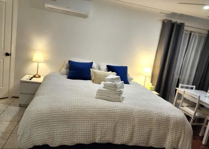 Adorable Studio In A Peaceful Area Of Gold Coast