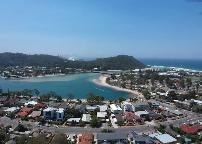 Modern Palm Beach Getaway To Suit Whole Family