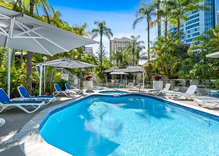 Coco Bella Retreat In Central Surfers - Sleeps 6-8