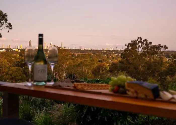 Private Retreat With City & Ocean Views Close To Theme Parks