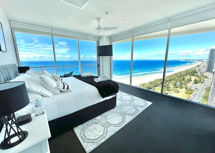 Air On Broadbeach Beachfront 2Level Stunning Apartment With 180 Degree Views