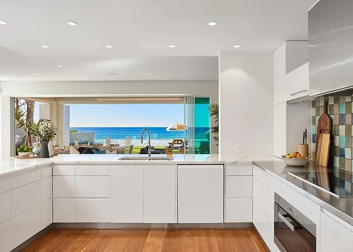 Beach Front Villa Gold Coast