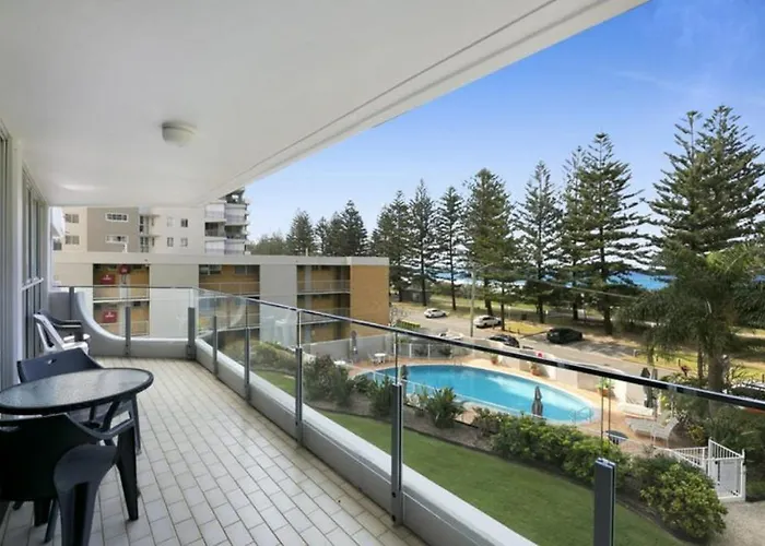 Cashelmara Burleigh - Hosted By Burleigh Letting