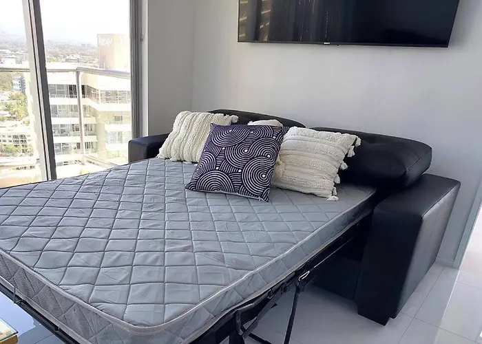 Luxurious Apartment In Surfers
