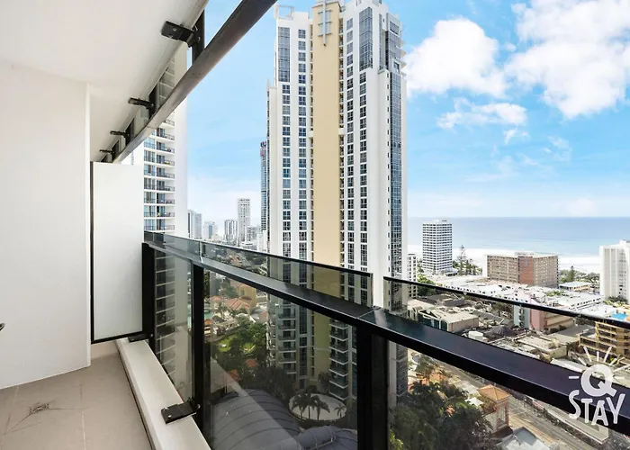 Circle On Cavill 2 Bedroom 1 Bathroom Spa Ocean View — Q Stay