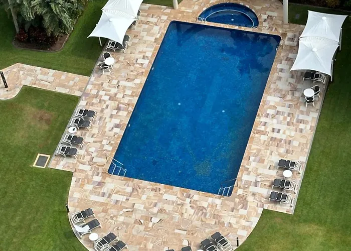Main Beach High Floor Luxury Contessa Main Beach