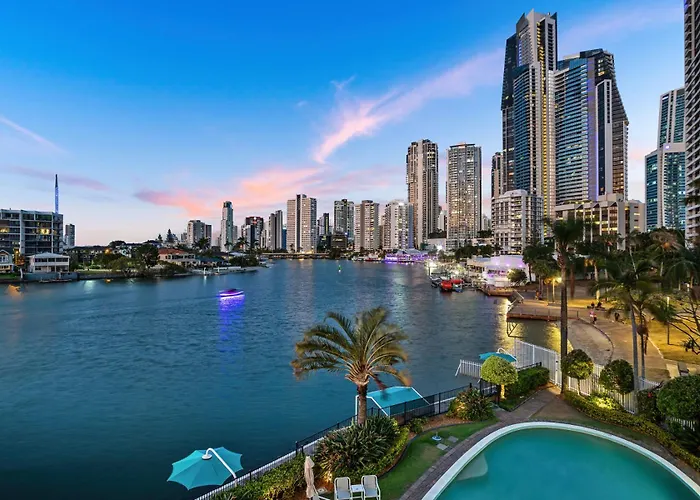 Amazing Water Views Surfers Paradise