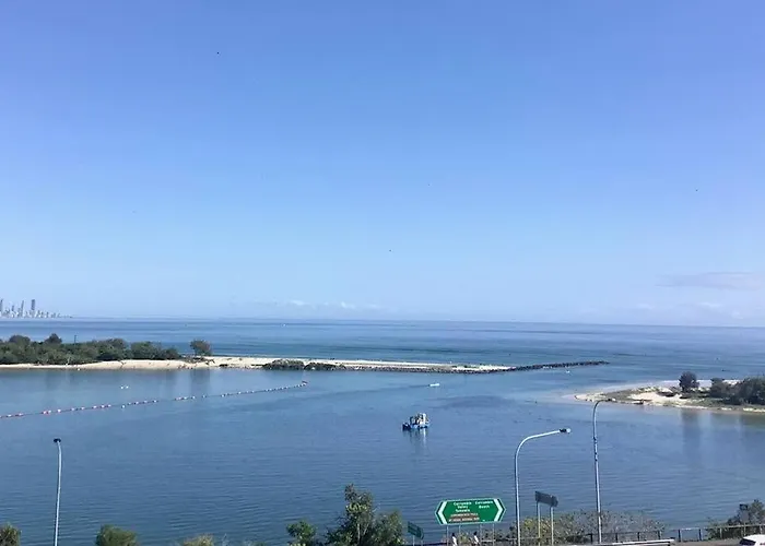 Currumbin Stunning Ocean Views!