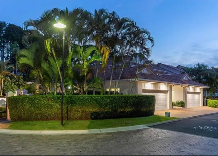 Large Studio In The Heart Of Hope Island & Sanctuary Cove