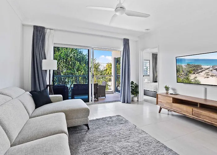 Relax In Luxury At Sunrise Cove