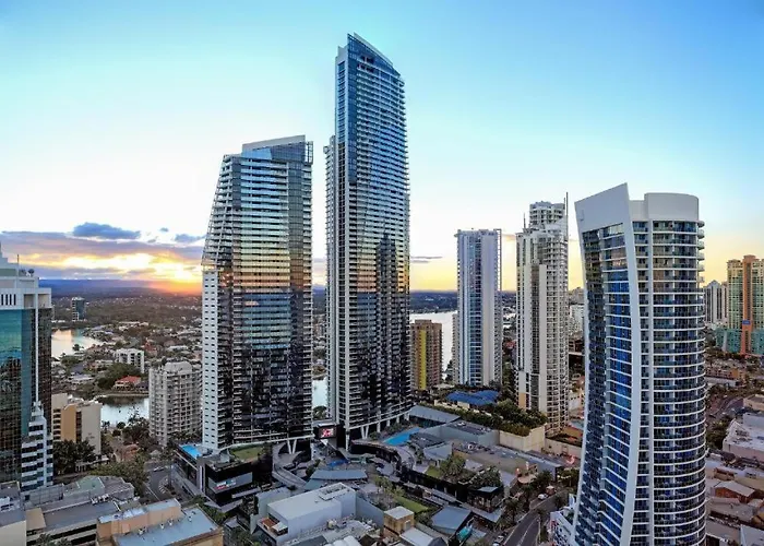 Beachview Surfers 2Bd Apartment Lux