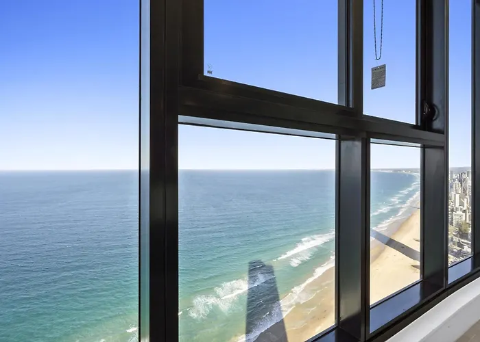 Ocean Views In Beachside 2-Bedroom Unit - Q Stay