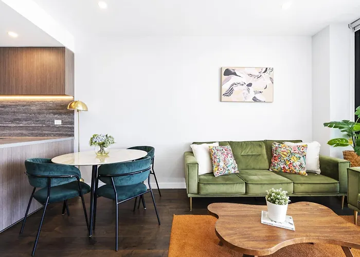 Casino Private Apartments - Qstay