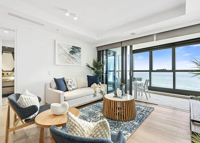 1 Bedroom Ocean View Luxury Unit - Q Stay