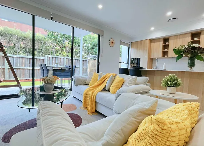 Brand New 3Br Modern Comfort Oasis Wifi Parking