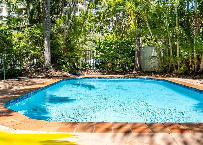 Federation Avenue Broadbeach