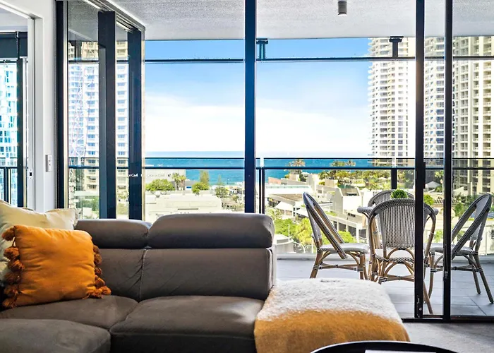Ocean Views! - One Bedroom Apartments With Spa - From Level 9 - Circle On Cavill - Self Contained & Privately Managed - Wow Stay