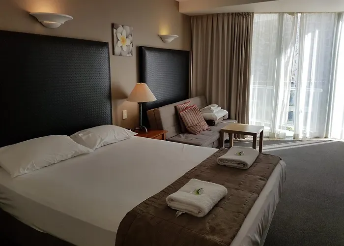 Surfers Legends Private Apartments