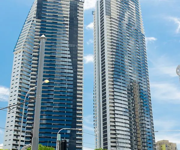 Cavill Avenue Luxury Private Apartments