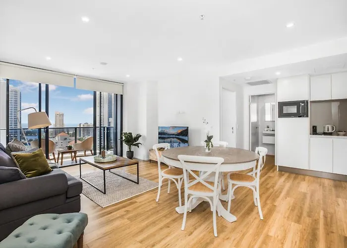 2-Bed Beach Apartment With Pool, Parking & Balcony
