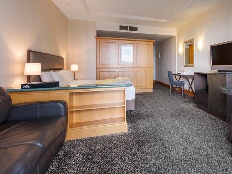 Oaks 4* Gold Coast