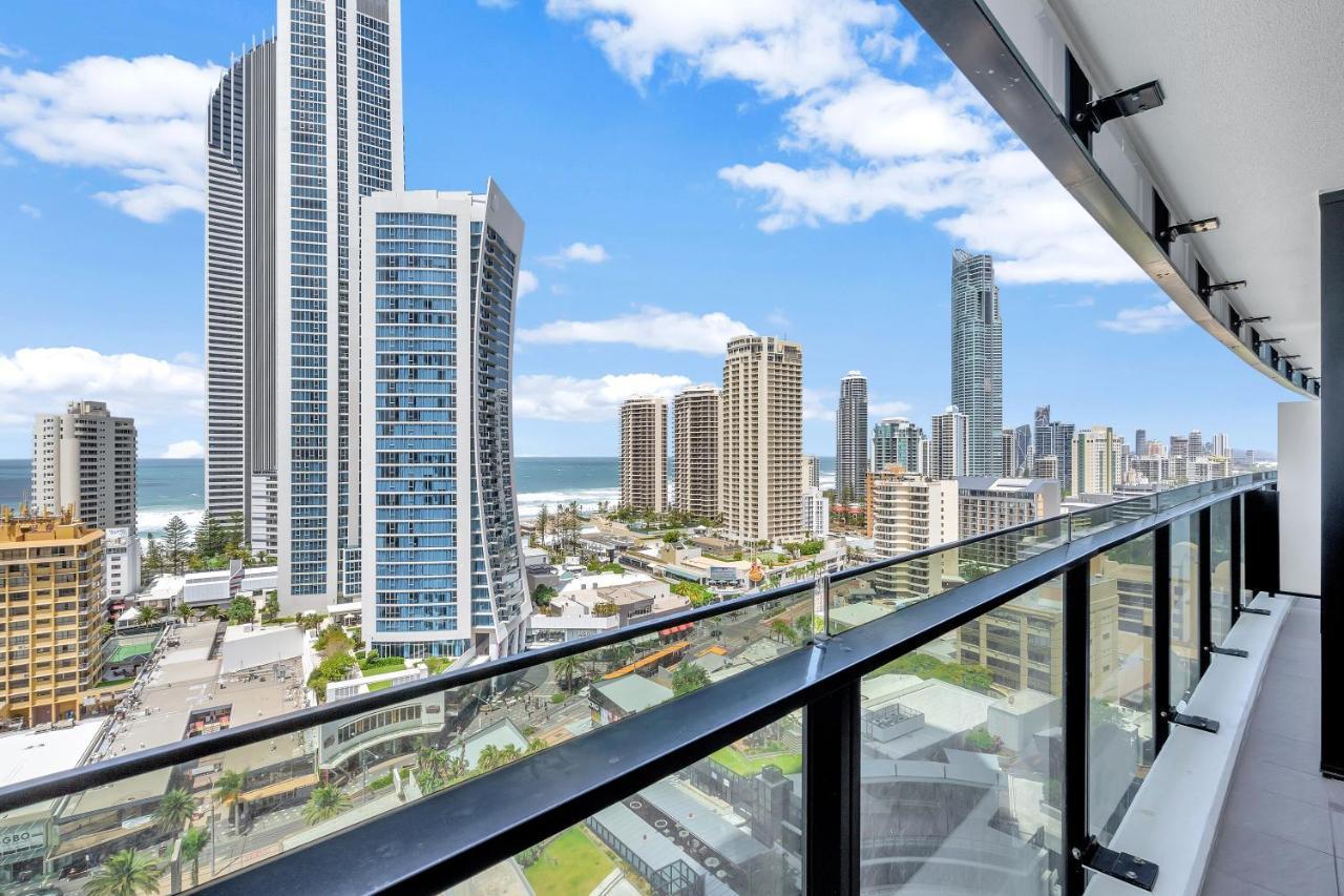 Circle On Cavill, And Sub Penthouses - We Accommodate * Gold Coast