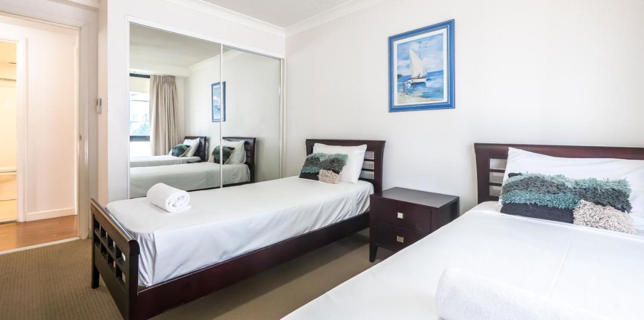 Victoria Square Aparthotel 4*