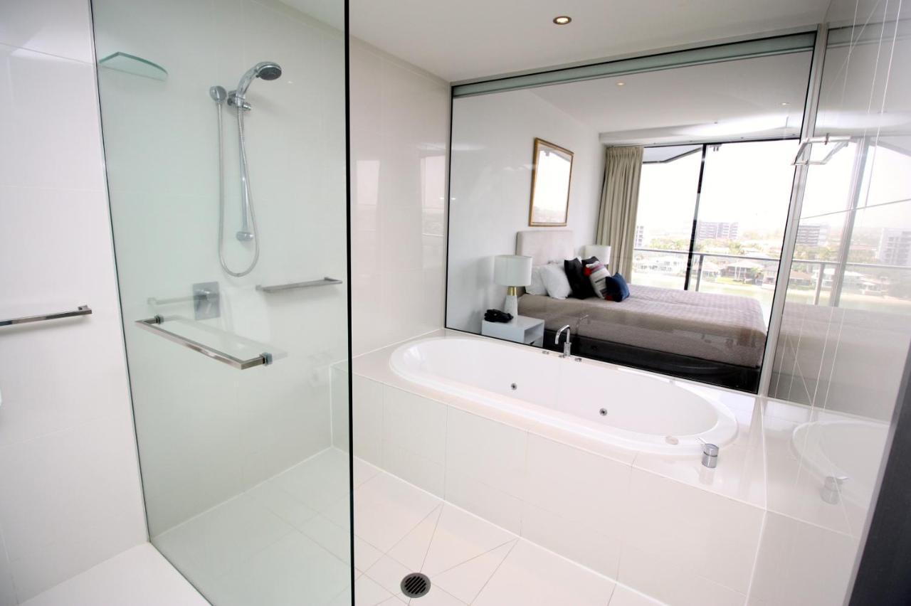 Apartment Cavill Avenue Luxury Private *