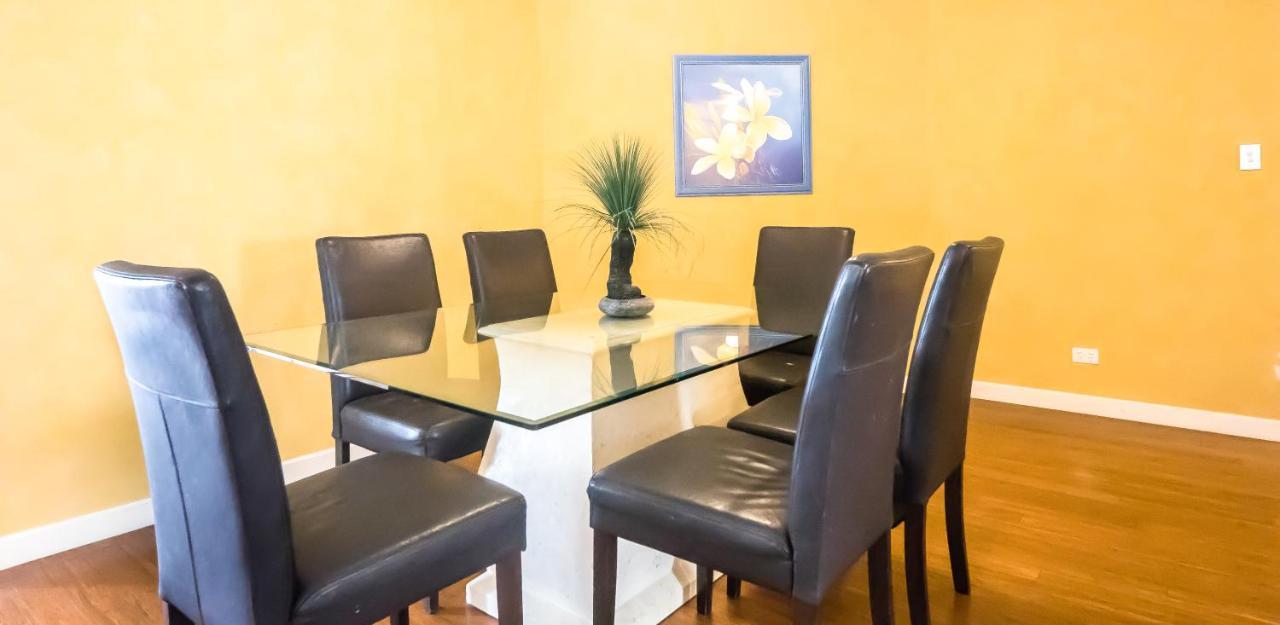 Victoria Square 4* Gold Coast