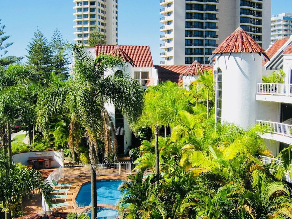 Aparthotel Copacabana Gold Coast