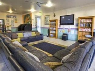 Aquarius Hostel