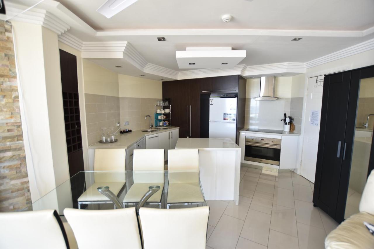 Aloha Surfers Paradise! Apartment Gold Coast
