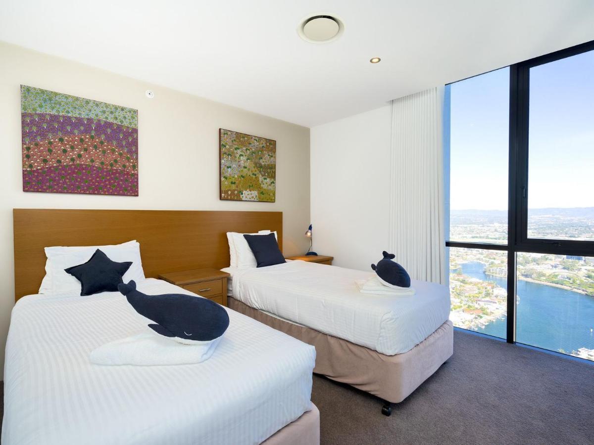 Circle On Cavill 52nd Floor Spacious Skyhome - Gchm Apartment Gold Coast