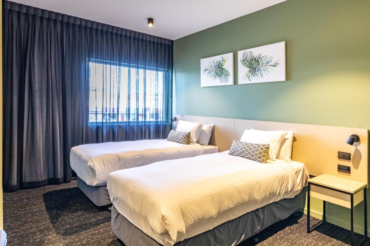 Hotel Nightcap At Commercial 4*