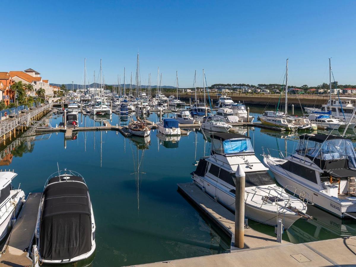 Villa Stunning 3 Bedroom At Hope Harbour Marina