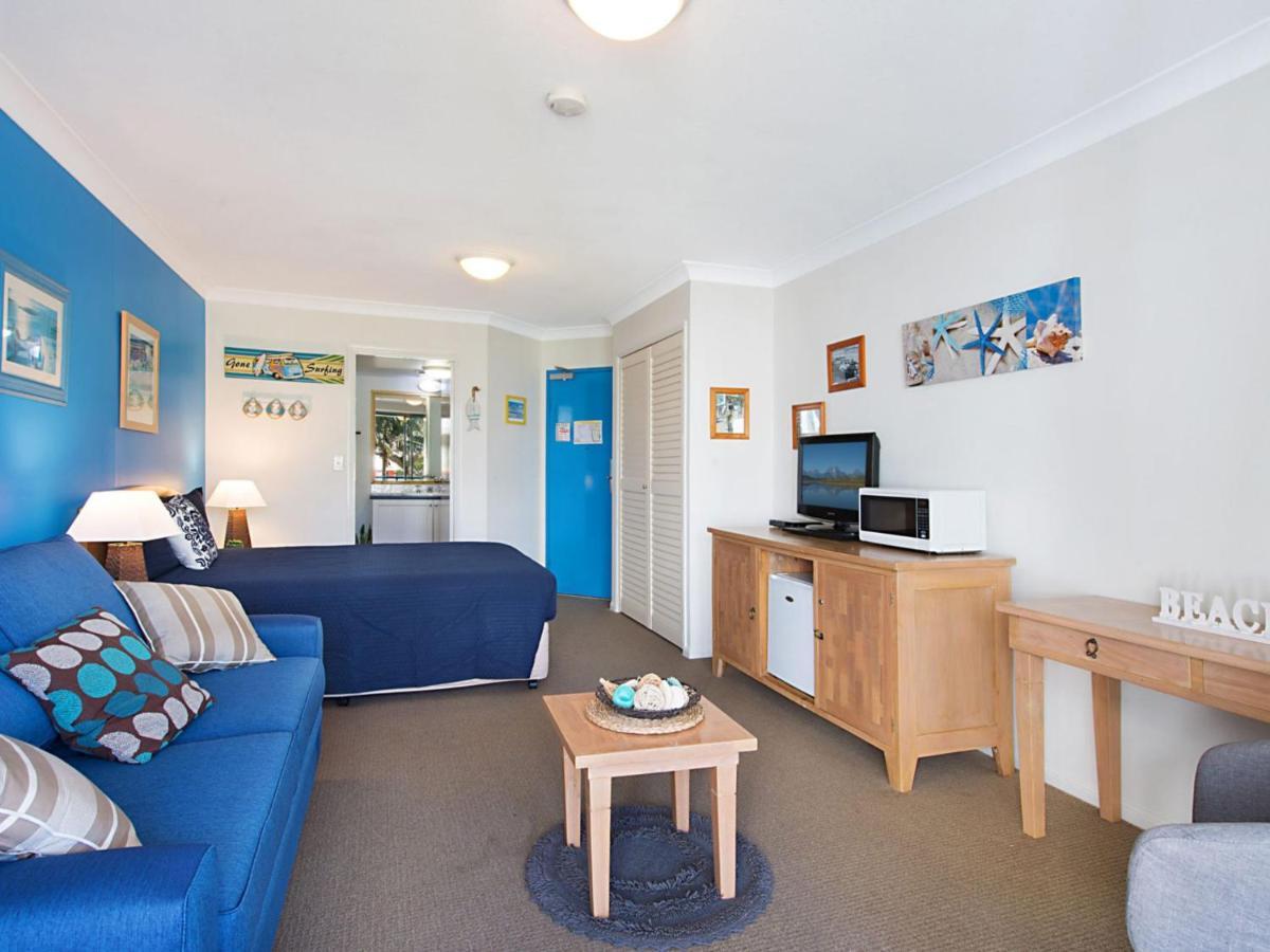 Calypso Plaza Unit 215 Hotel