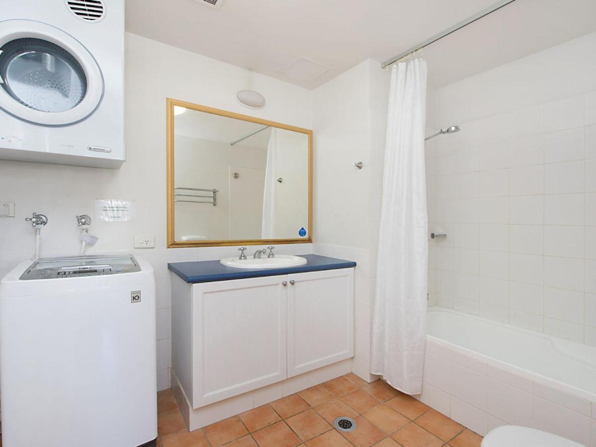Calypso Plaza Unit 146 * Gold Coast