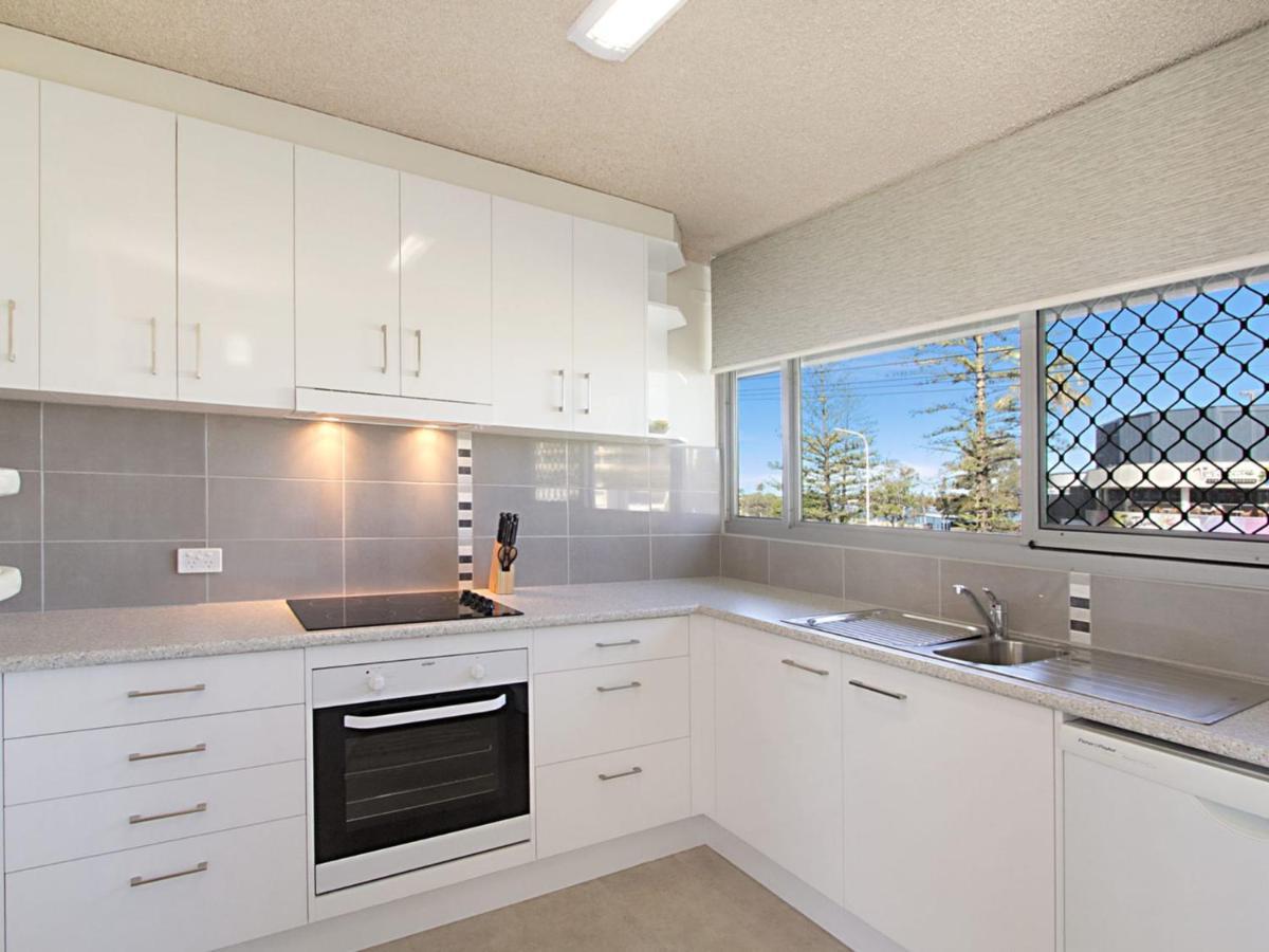 Kooringal Unit 3 Apartment Gold Coast