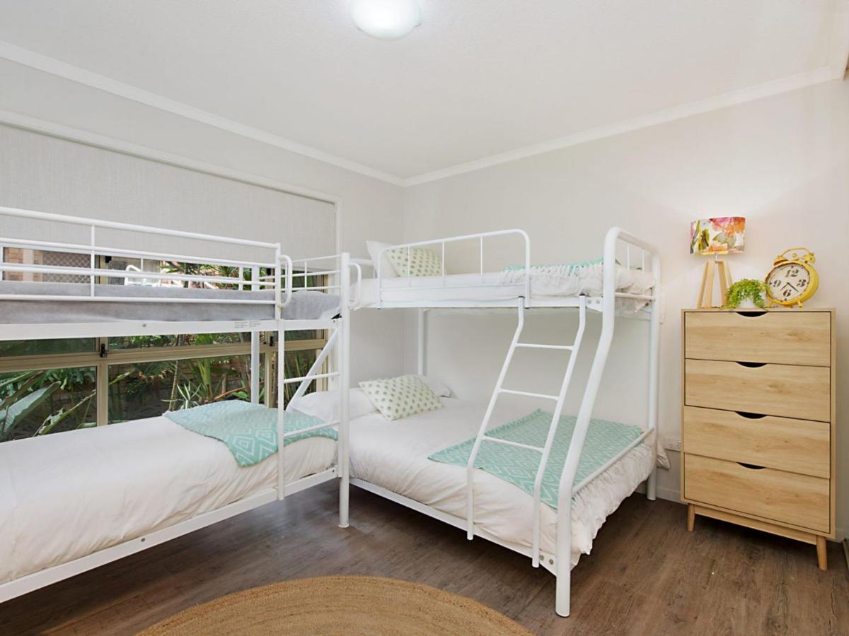 Tahnee Court Unit 3 Apartment *