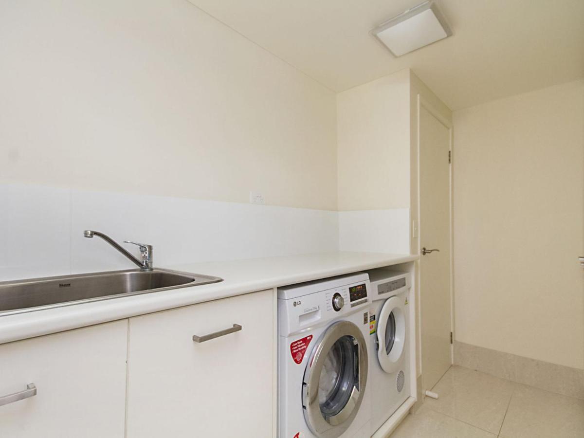 Maili 6 Luxury Sky Gold Coast