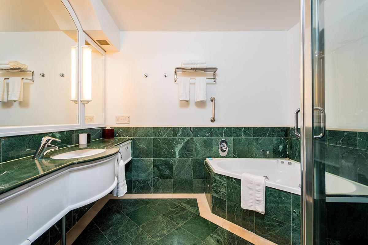 Deluxe Private And - Ocean Views Apartment Gold Coast