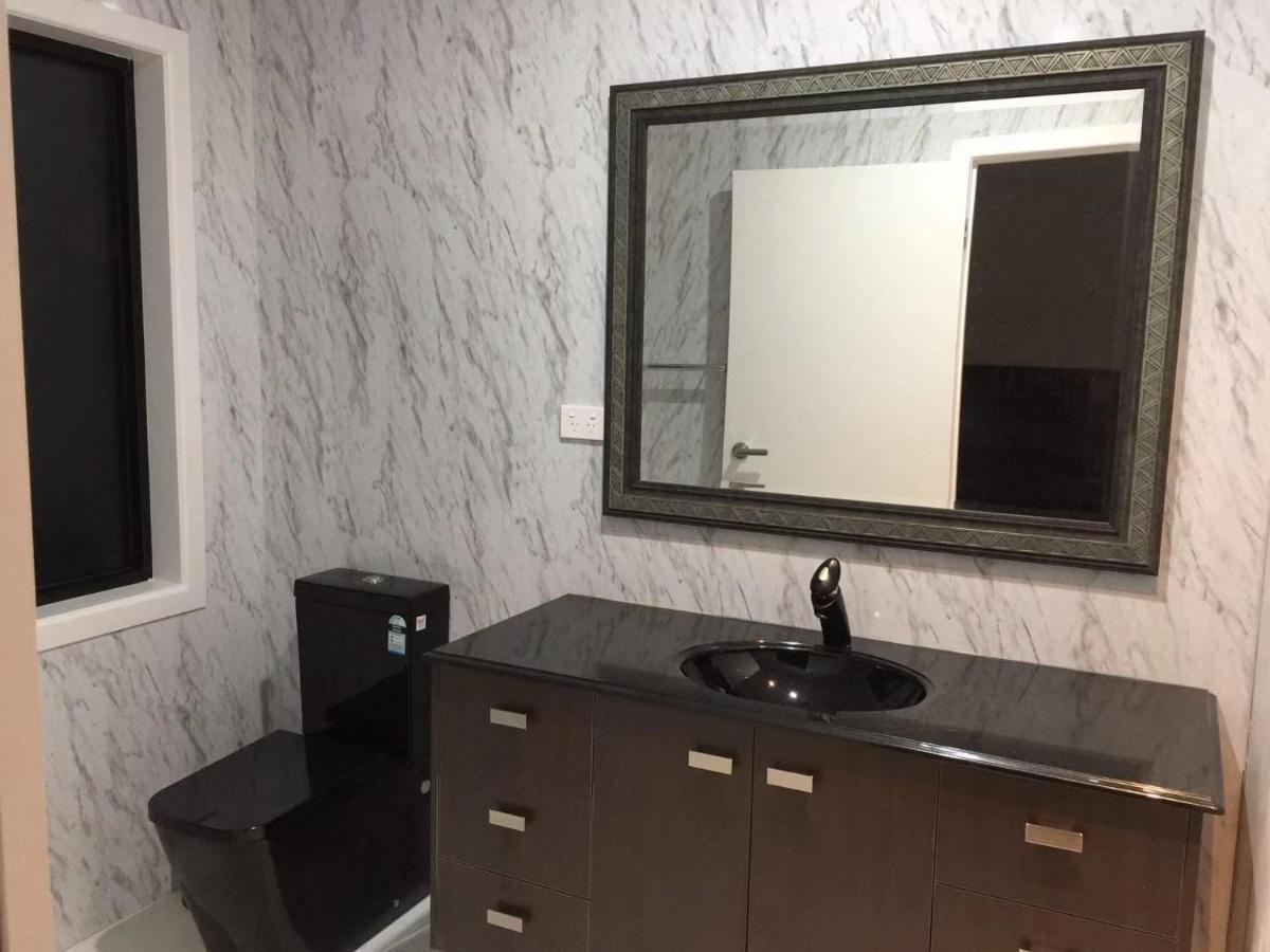 449 Lodge Gold Coast