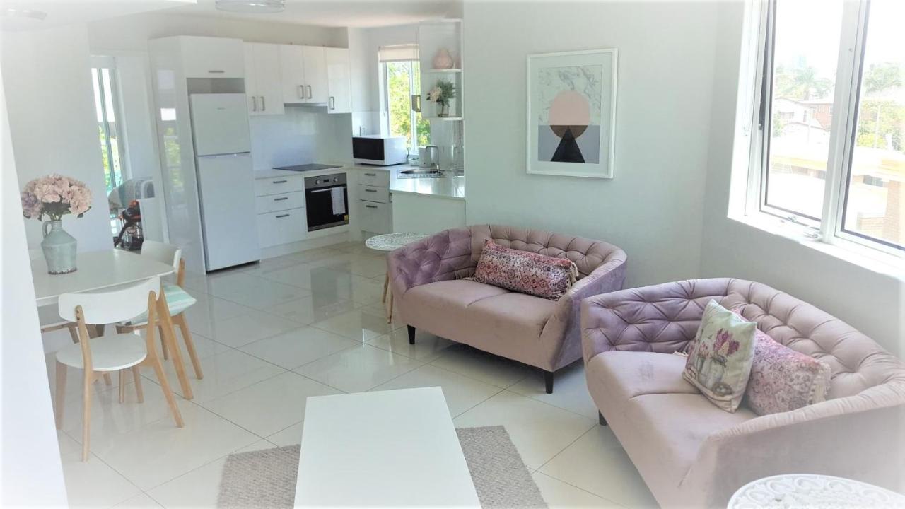 Hostel Emerald Surfers Paradise Shared *