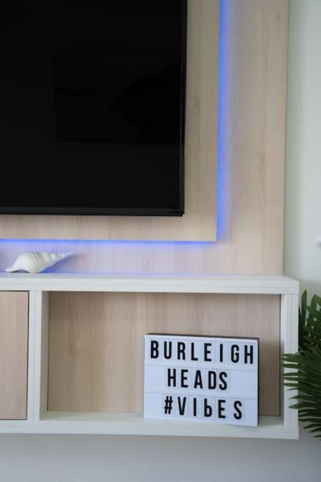 Burleigh Point Vibes Stylish And Modern * Gold Coast