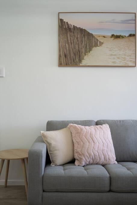 Apartment Burleigh Point Vibes Stylish And Modern