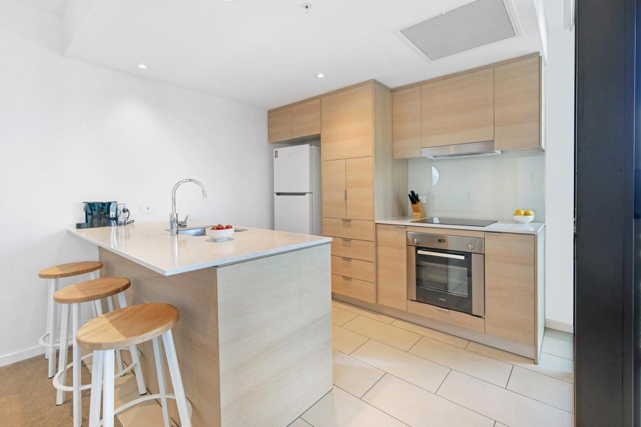 The Eureka On Broadbeach Apartment