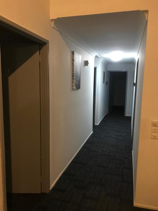 Convenience House In Nerang With Private Homestay