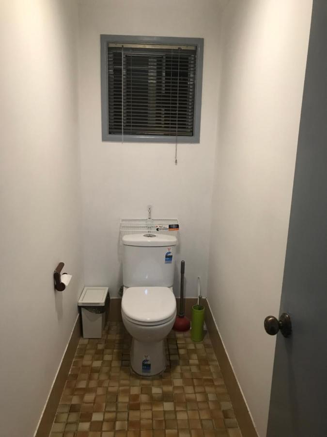 Homestay Convenience House In Nerang With Private *