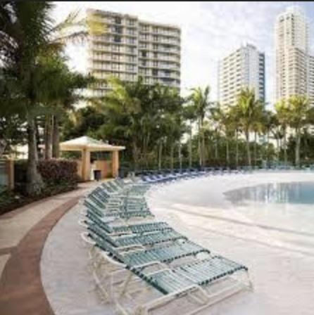 Apartment Crown Towers
