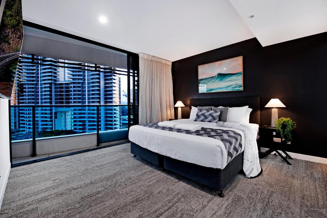 Aparthotel Oracle Broadbeach 5*